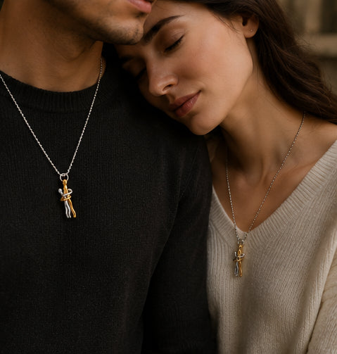 Cuddle Necklace